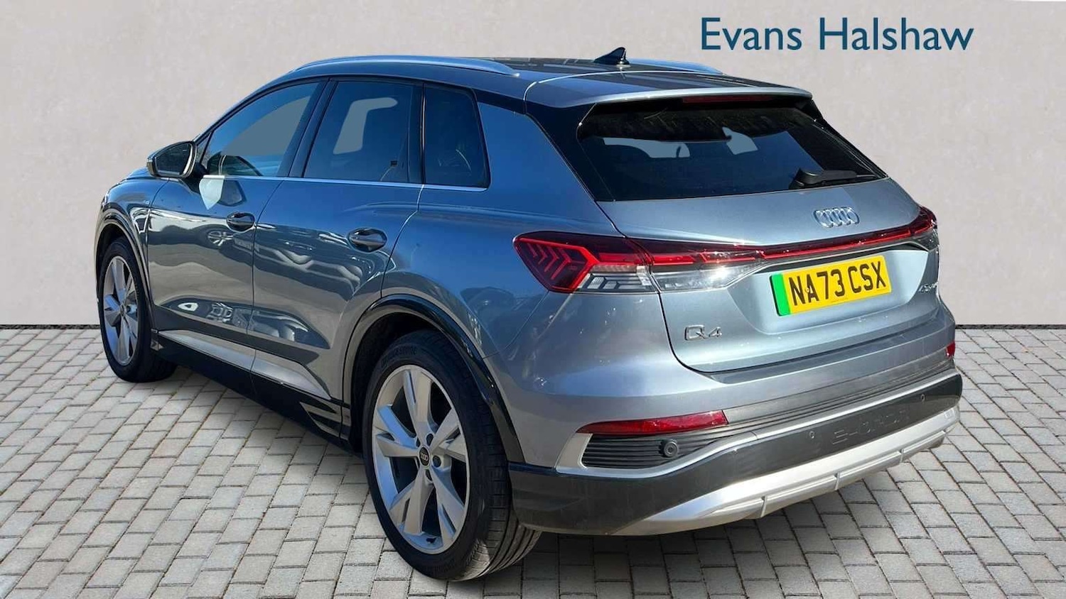 Used Audi Q4 e-tron 2023 for sale - 77928804: Photo 3