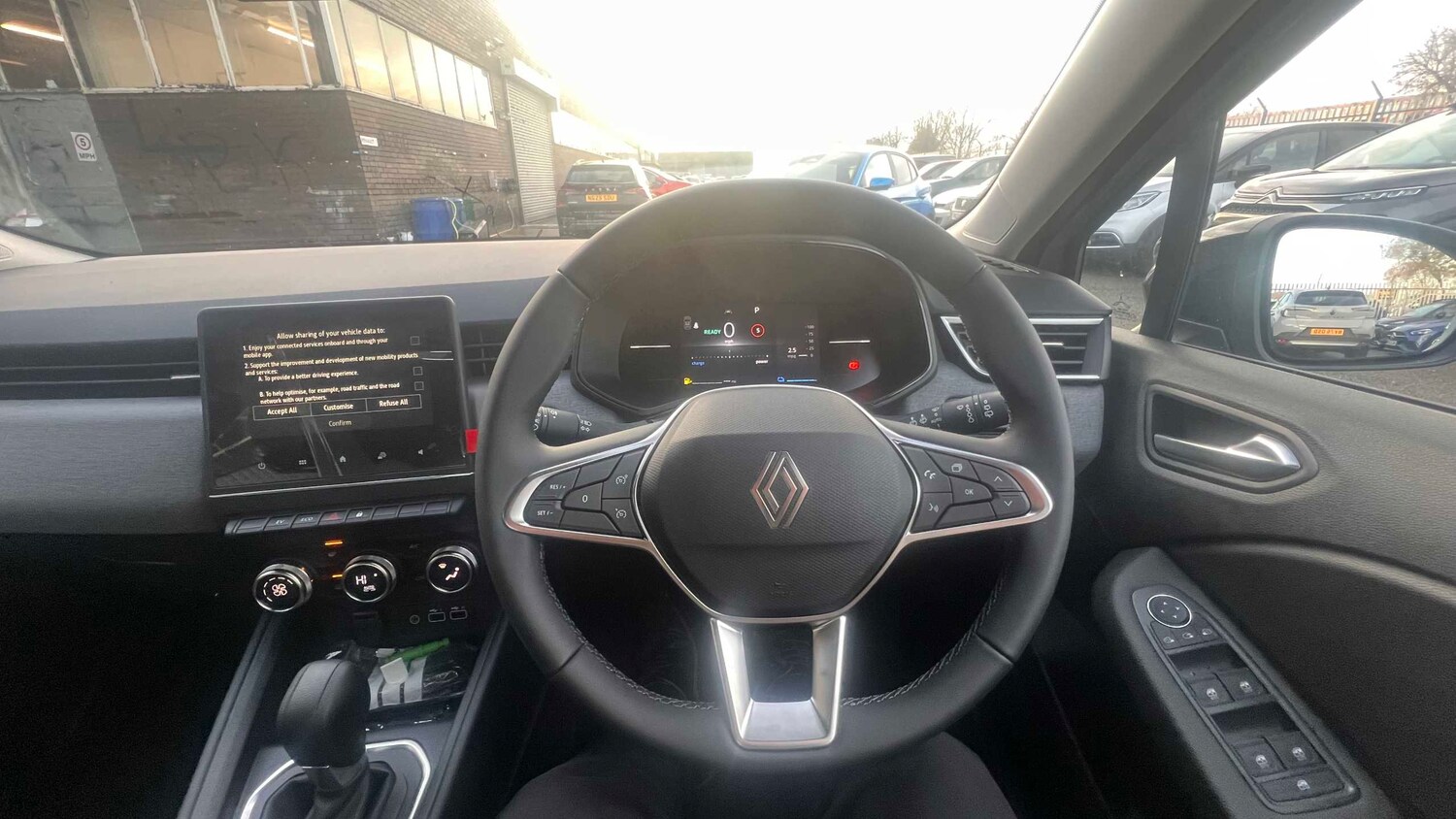 Used Renault Clio for sale - 77861688: Photo 14