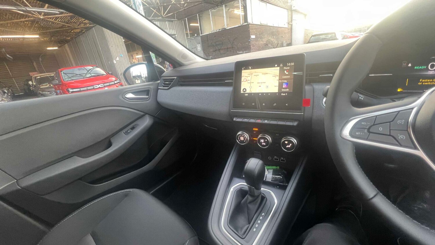 Used Renault Clio for sale - 77861688: Photo 20