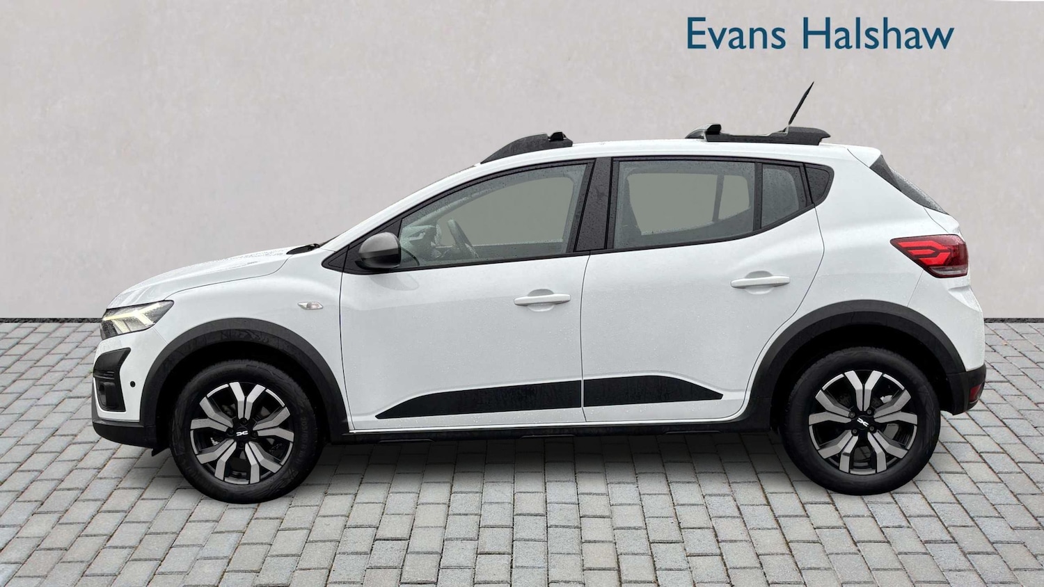 Used Dacia Sandero Stepway for sale - 77858325: Photo 4