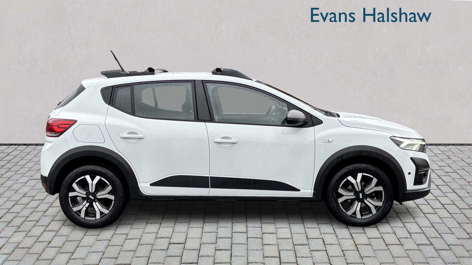 Used Dacia Sandero Stepway for sale - 77858325: Photo 8