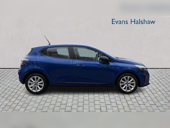 Used Renault Clio 2024 for sale - 79319659: Photo
