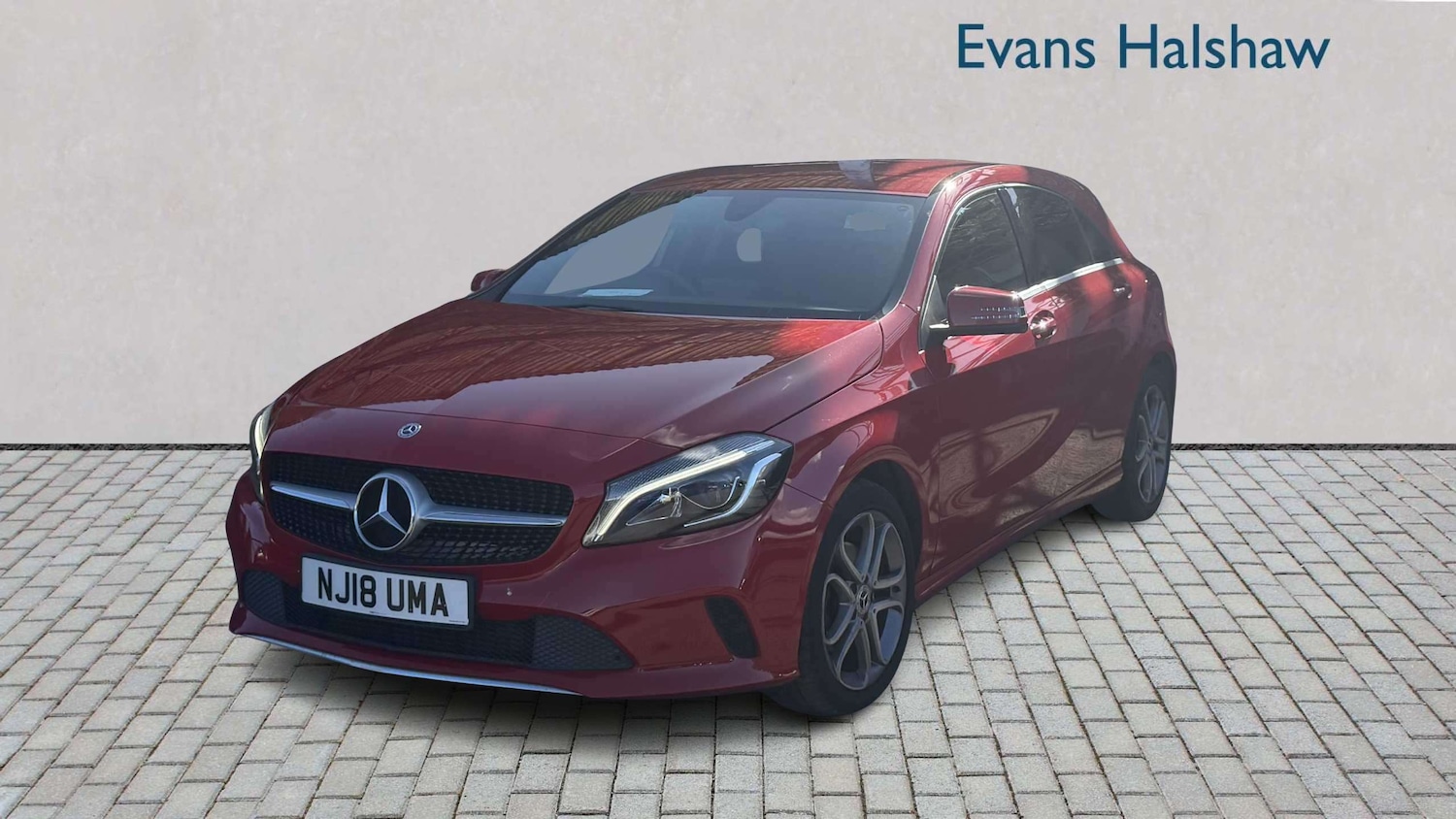 Used Mercedes-Benz A-Class 2018 for sale - 77899215: Photo 2