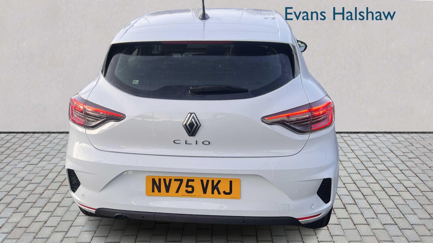 Used Renault Clio 2025 for sale - 77857035: Photo 6