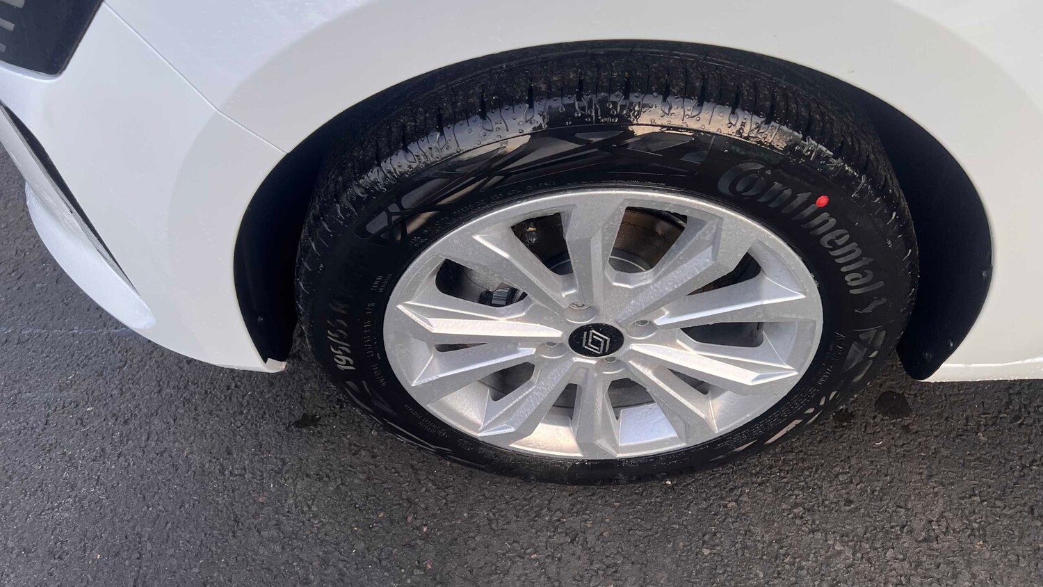 Used Renault Clio 2025 for sale - 77857035: Photo 8