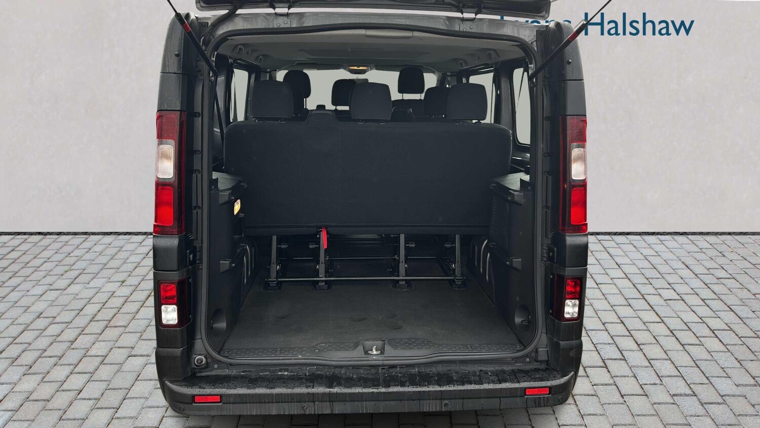 Used Renault Trafic for sale - 77859852: Photo 9