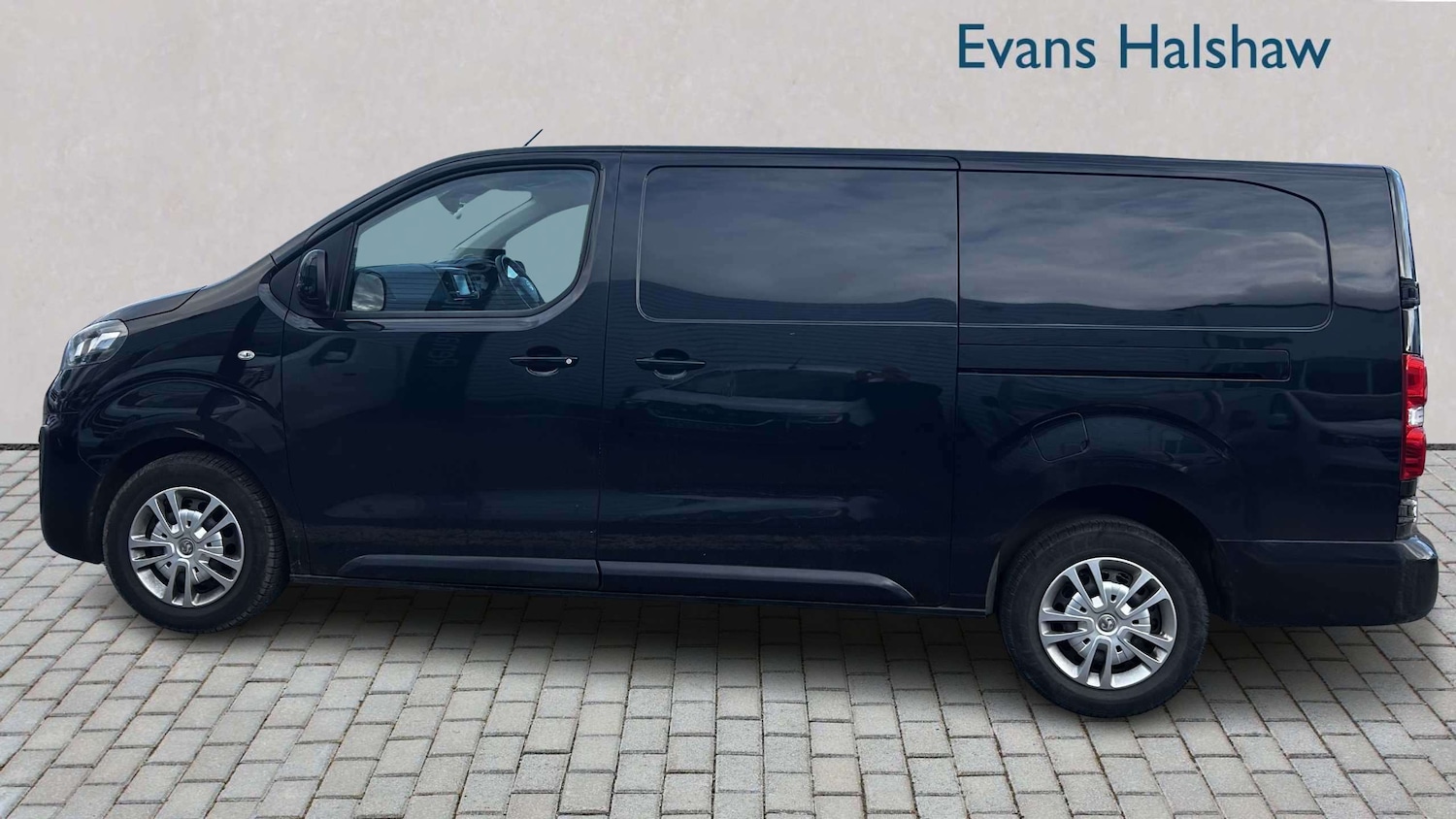 Used Vauxhall Vivaro 2021 for sale - 77894460: Photo 3