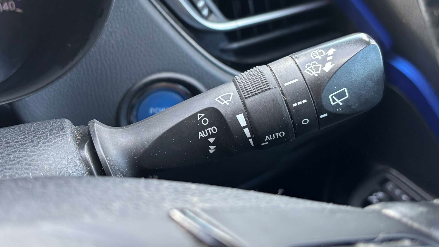 Used Toyota C-HR 2020 for sale - 78024056: Photo 16