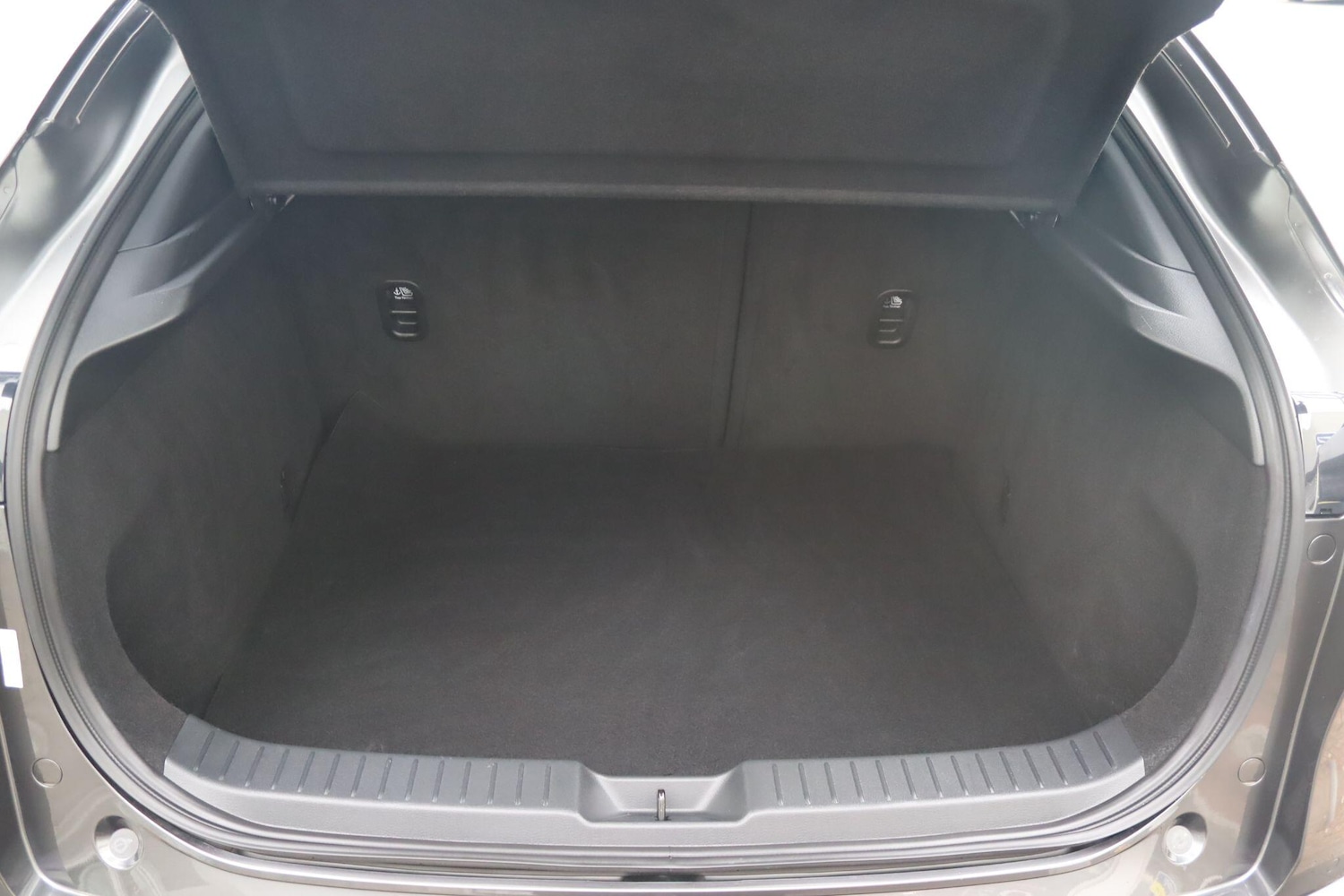 Used Mazda CX-30 2023 for sale - 76887368: Photo 12