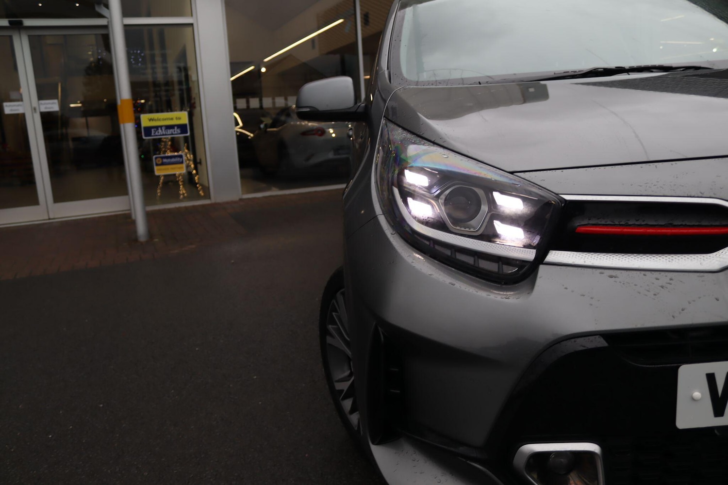 Used Kia Picanto 2023 for sale - 76765788: Photo 2