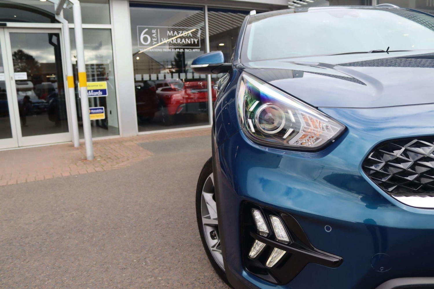 Used Kia Niro 2020 for sale - 76473368: Photo 2