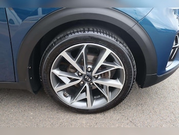 Used Kia Niro 2020 for sale - 76473368: Photo