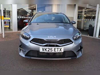 Used Kia Ceed 2025 for sale - 76473239: Photo