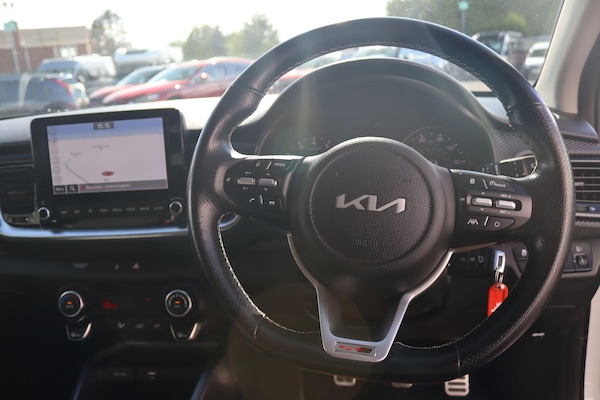 Used Kia Stonic 2022 for sale - 76152978: Photo 17