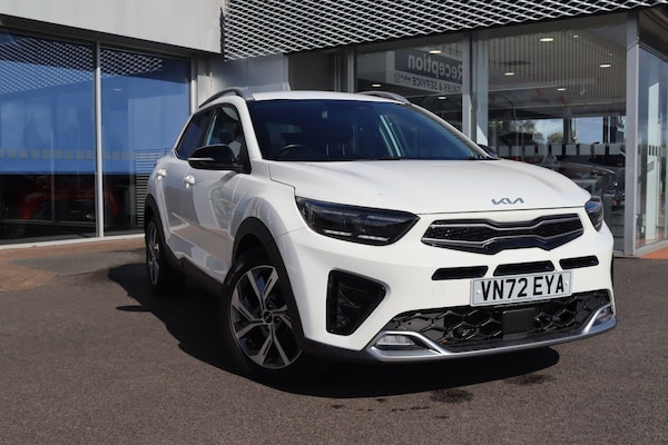 Used Kia Stonic 2022 for sale - 76152978: Photo 1