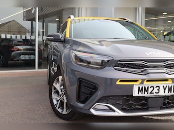 Used Kia Stonic 2023 for sale - 78388933: Photo