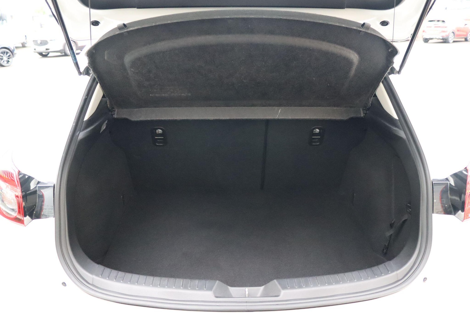 Used Mazda Mazda3 2017 for sale - 77410979: Photo 13