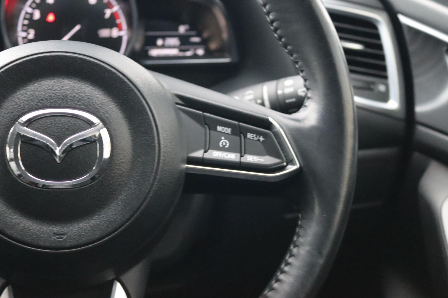 Used Mazda Mazda3 2017 for sale - 77410979: Photo 21