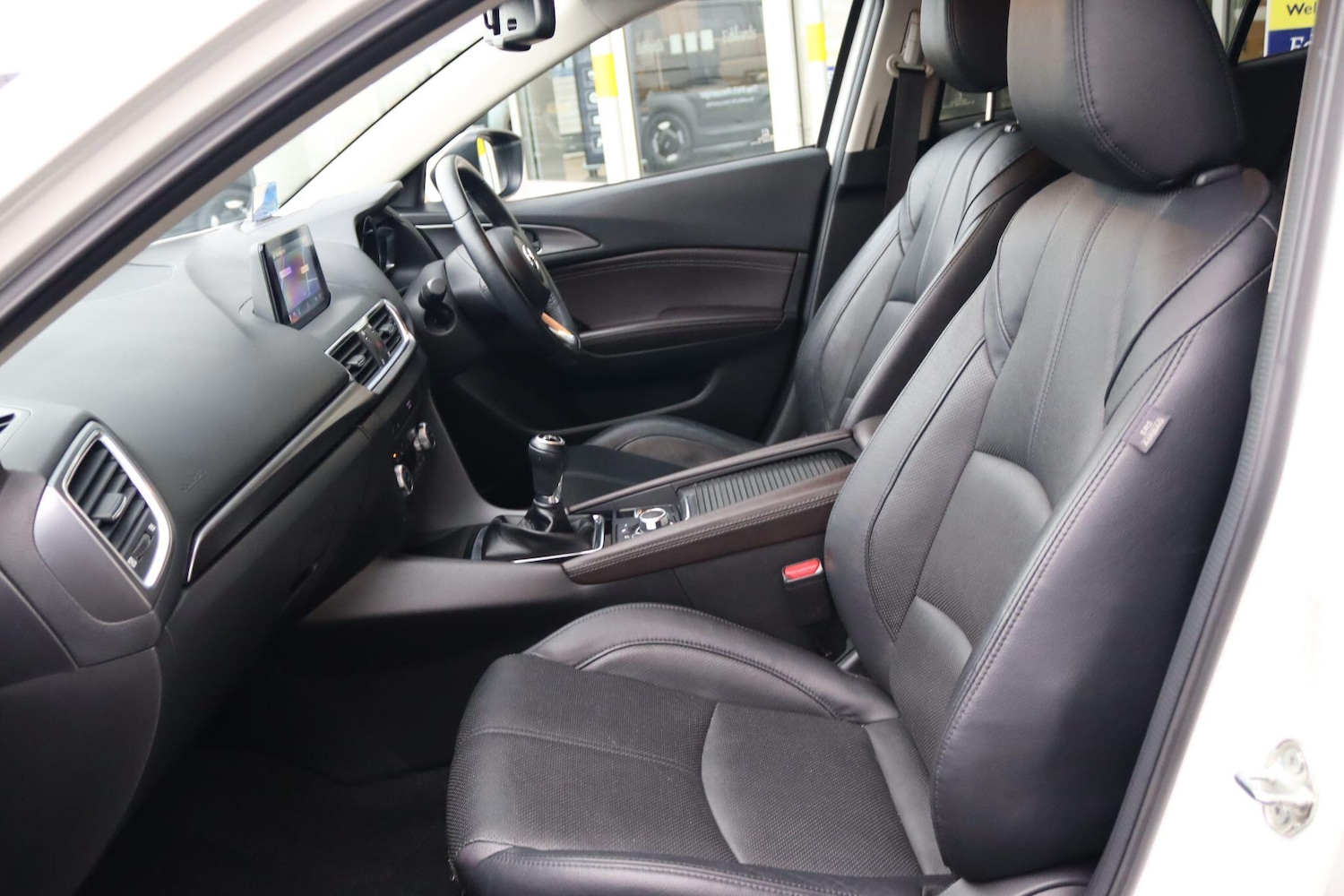 Used Mazda Mazda3 2017 for sale - 77410979: Photo 8