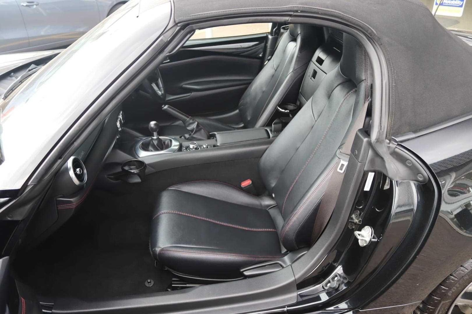 Used Mazda MX-5 2018 for sale - 77174607: Photo 7