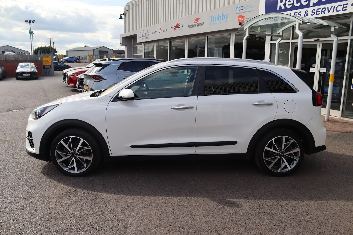 Used Kia Niro 2021 for sale - 76152503: Photo 5