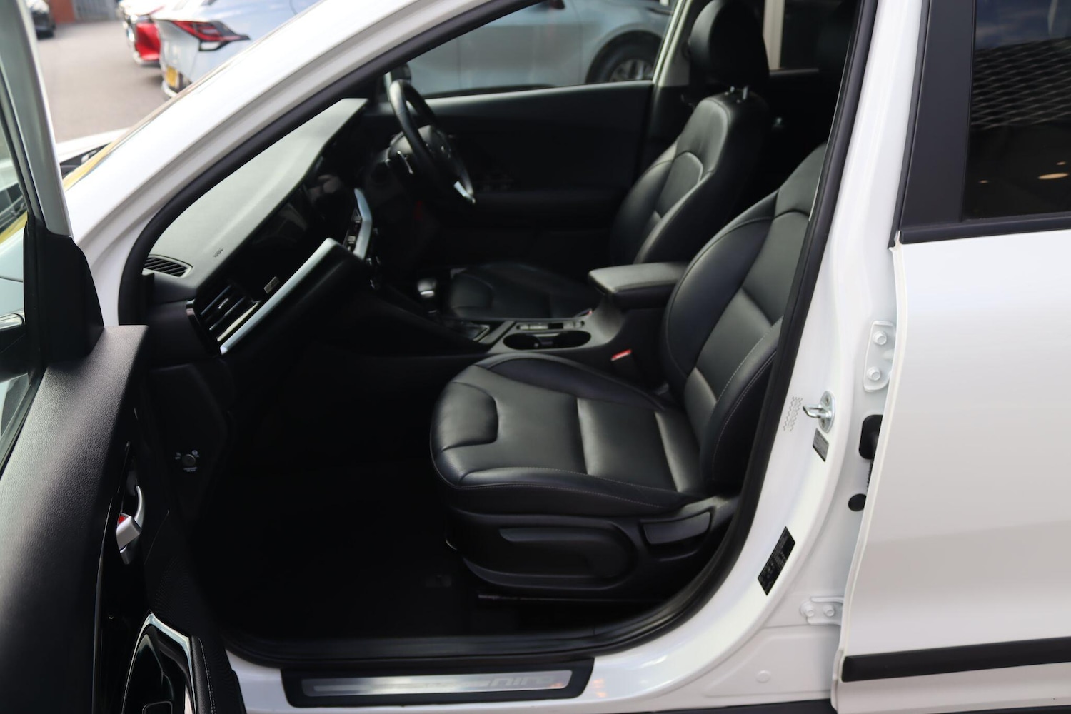 Used Kia Niro 2021 for sale - 76152503: Photo 7
