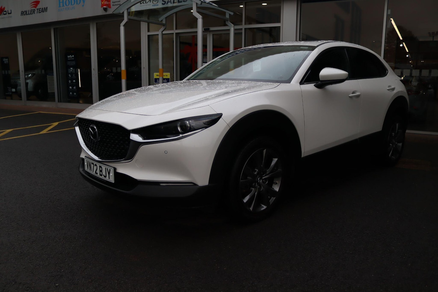 Used Mazda CX-30 2023 for sale - 77040685: Photo 4