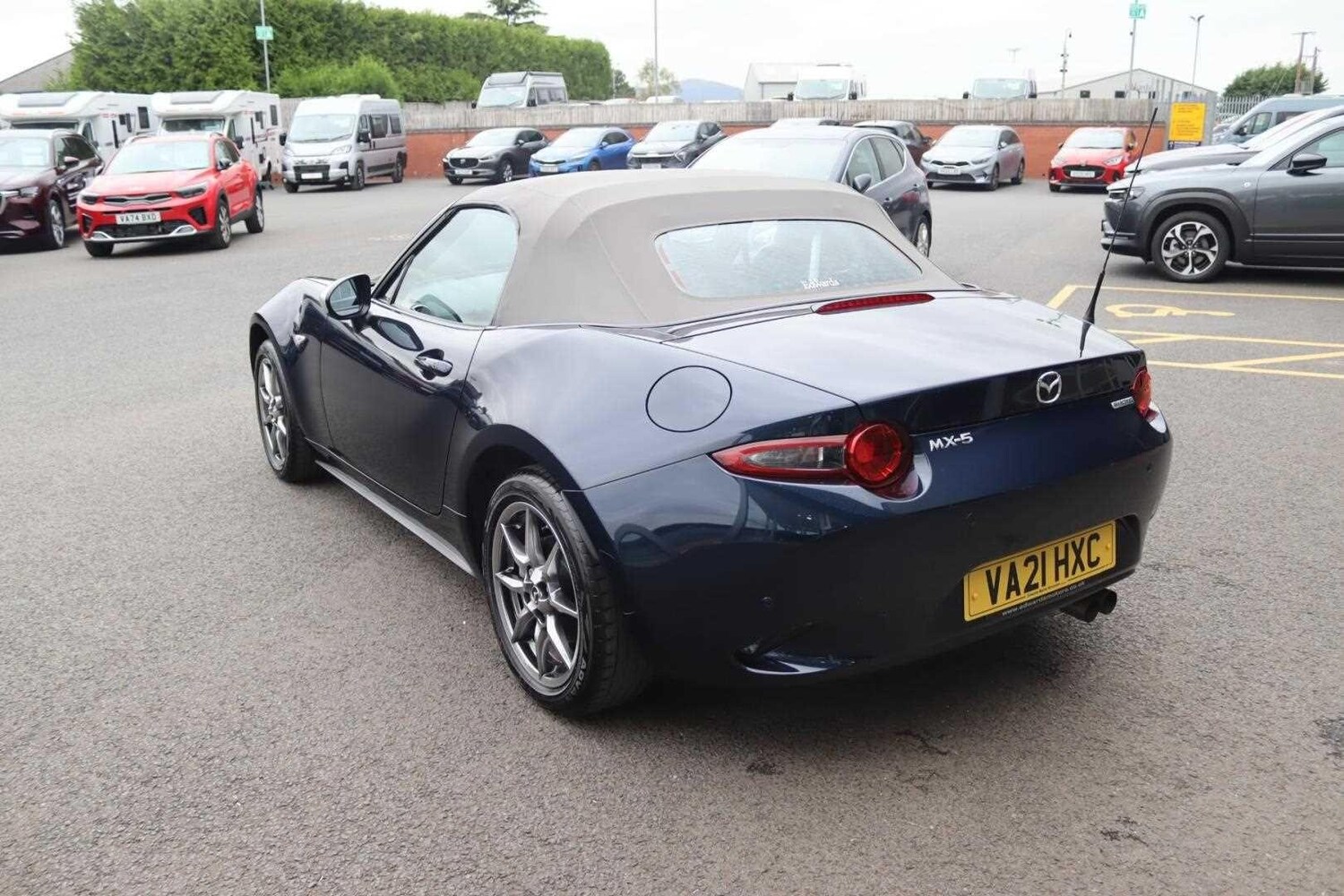 Used Mazda MX-5 2021 for sale - 76024320: Photo 9