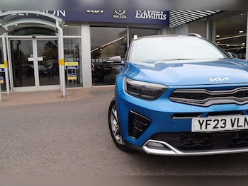Used Kia Stonic 2023 for sale - 78508586: Photo