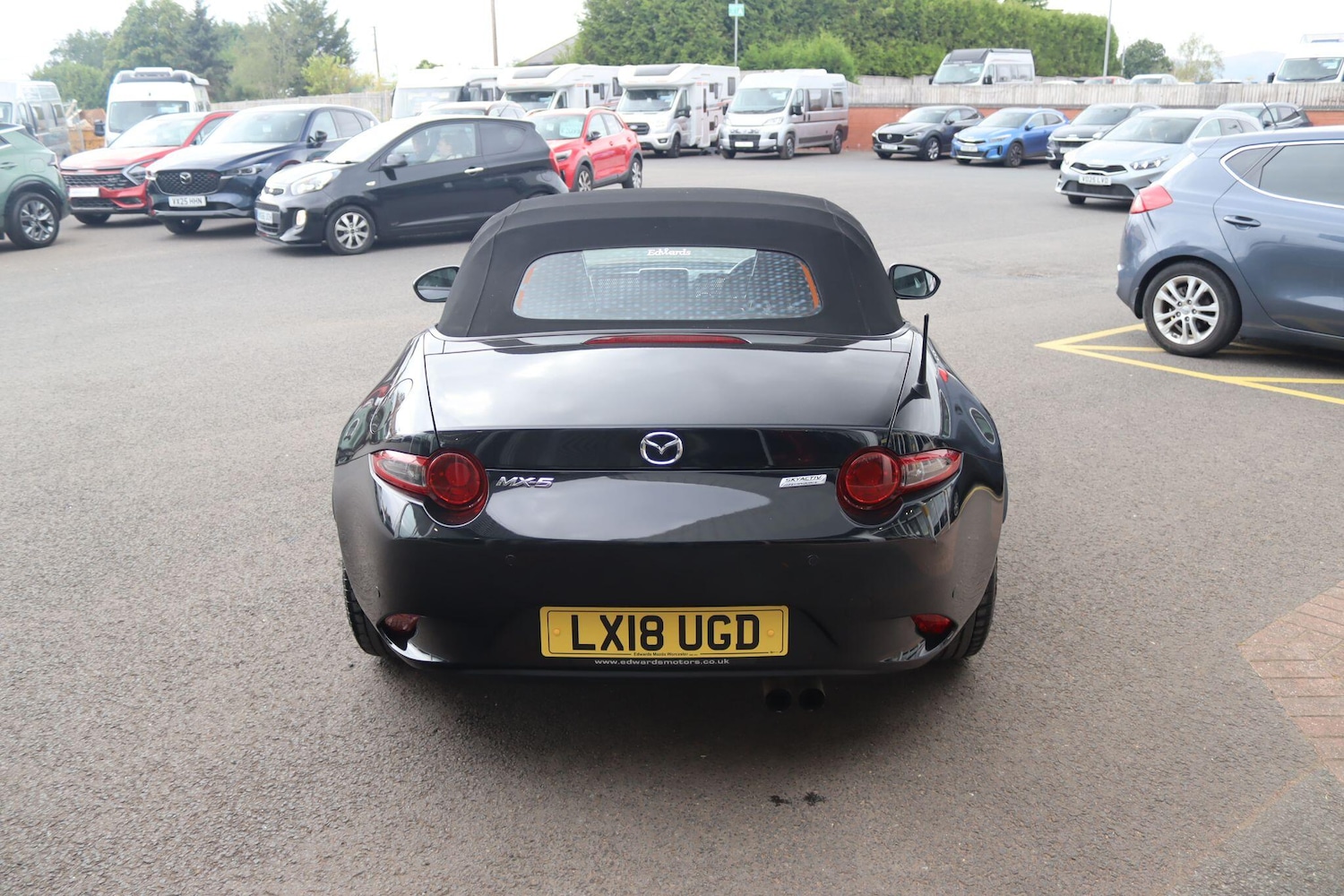Used Mazda MX-5 2018 for sale - 76152894: Photo 10