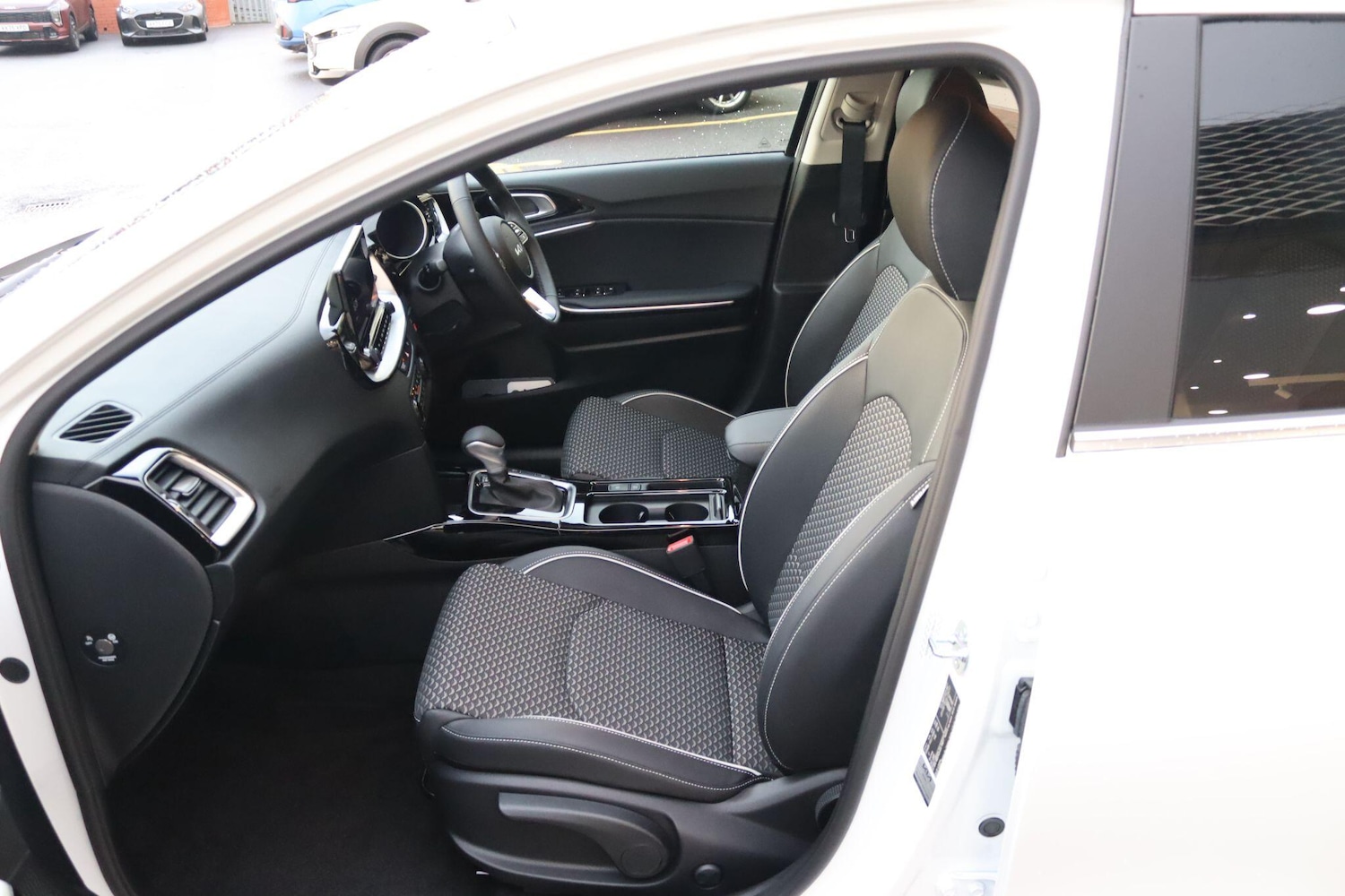 Used Kia XCeed 2025 for sale - 76832772: Photo 7