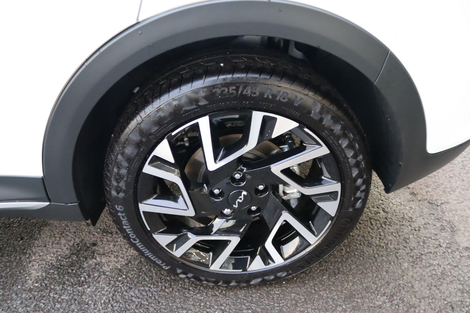 Used Kia XCeed 2025 for sale - 76832772: Photo 9