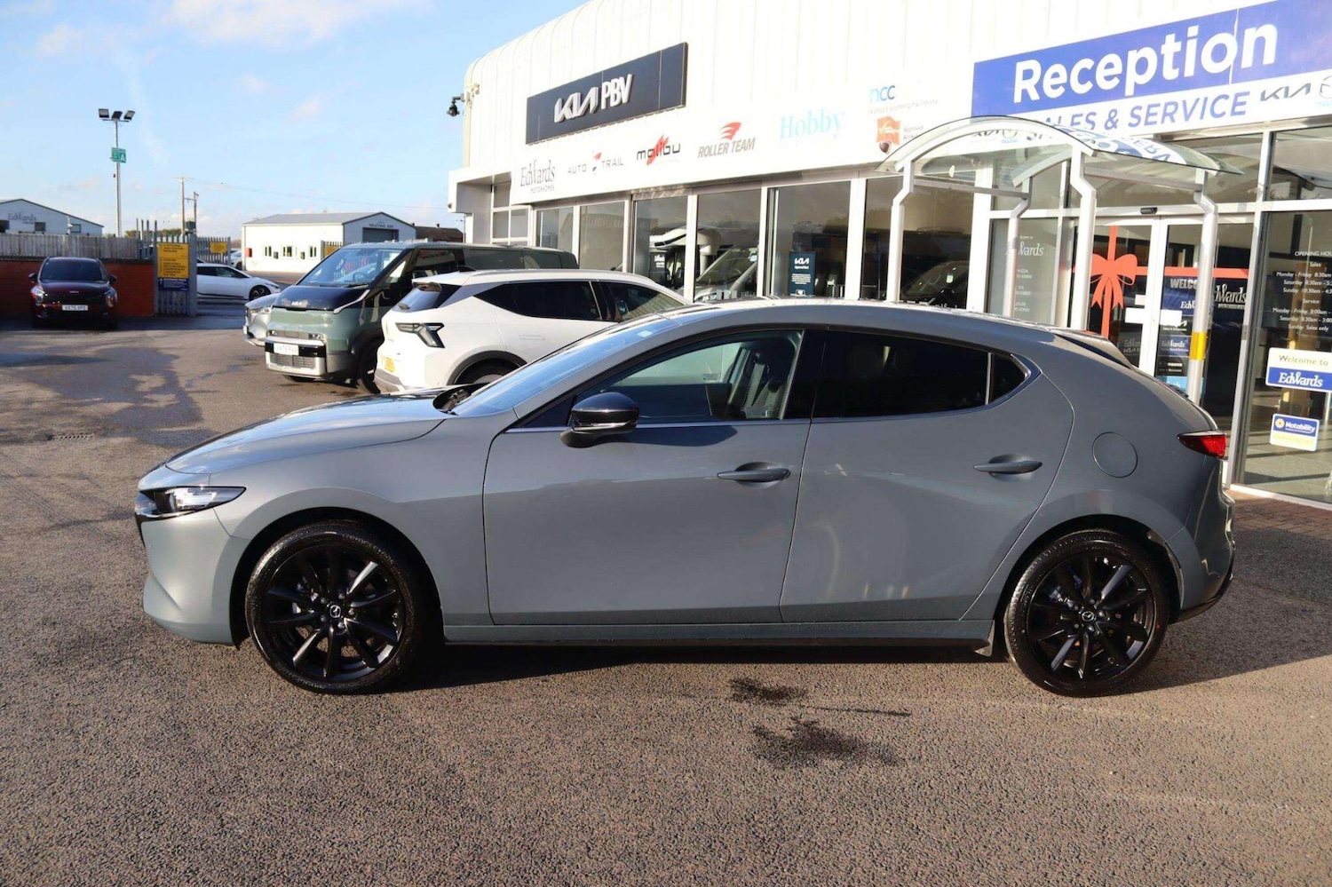 Used Mazda Mazda3 2025 for sale - 77040836: Photo 5