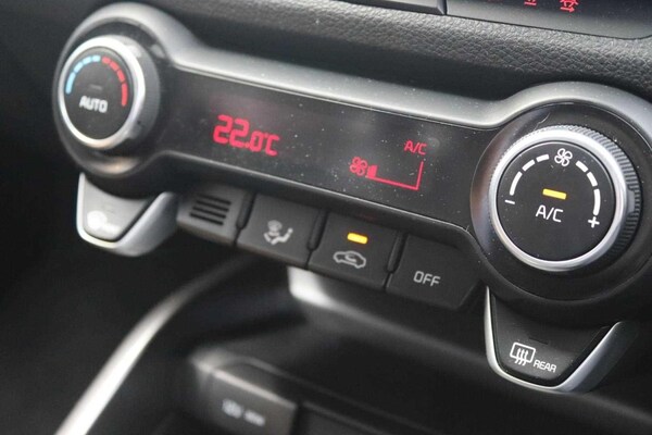 Used Kia Stonic 2025 for sale - 75507020: Photo 14