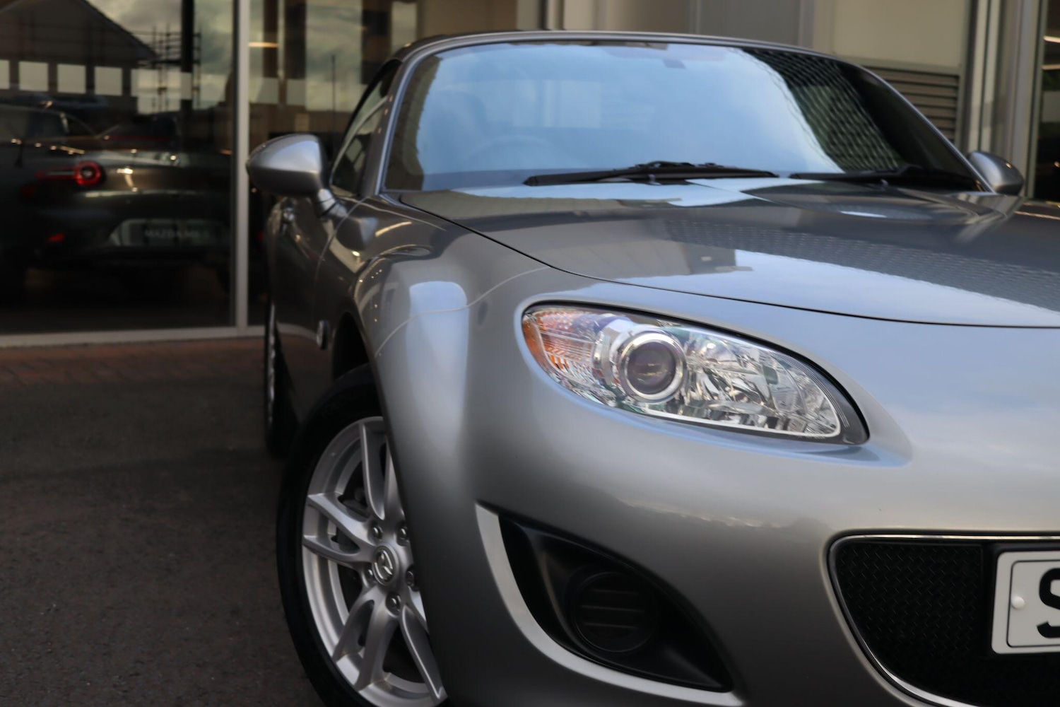Used Mazda MX-5 for sale - 77510096: Photo 2