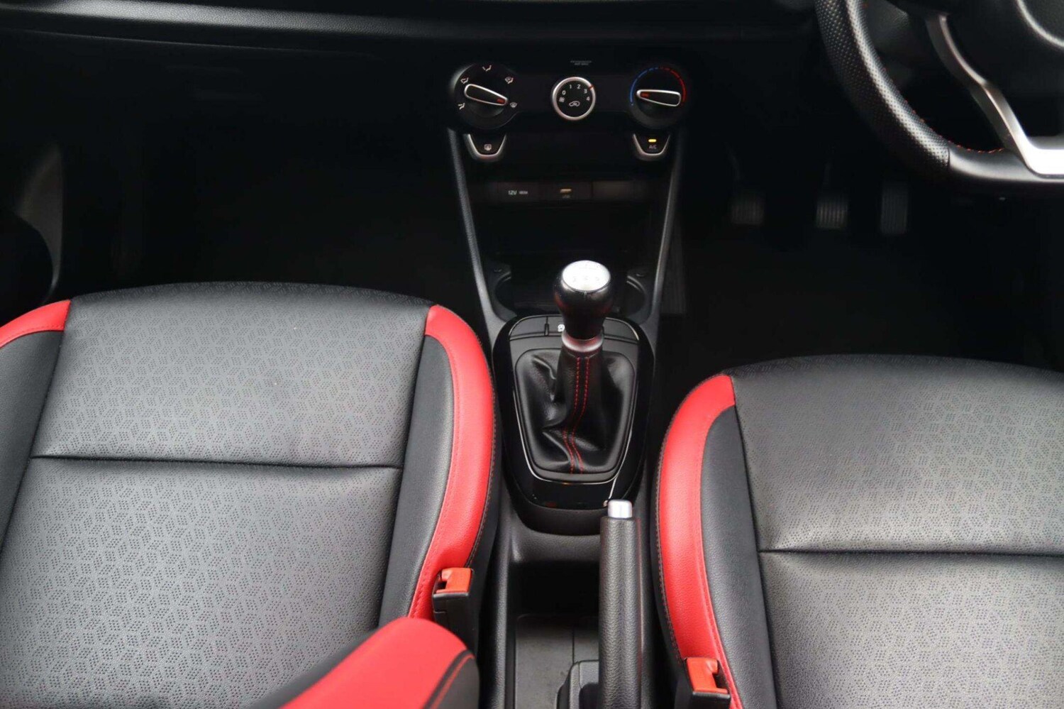 Used Kia Picanto 2023 for sale - 76759288: Photo 18