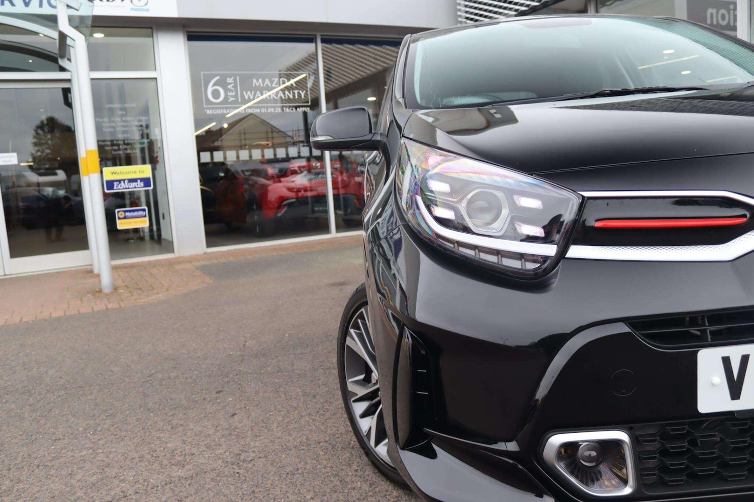 Used Kia Picanto 2023 for sale - 76759288: Photo 2