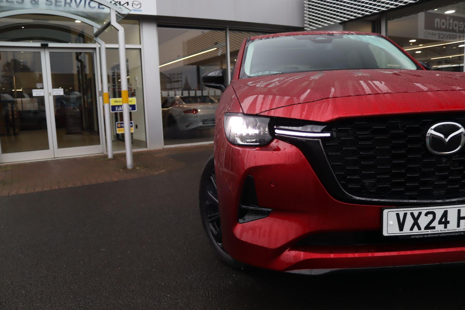 Used Mazda CX-60 2024 for sale - 77255336: Photo 2