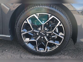 Used Kia Ceed 2025 for sale - 78388949: Photo