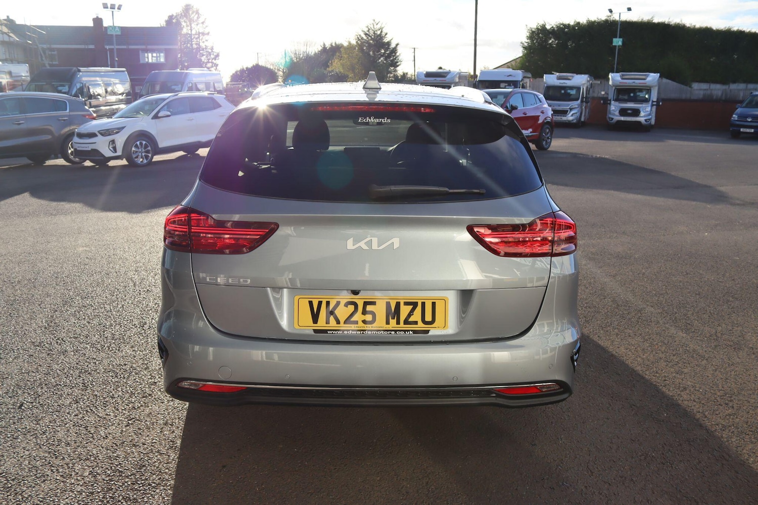 Used Kia Ceed 2025 for sale - 76759705: Photo 10