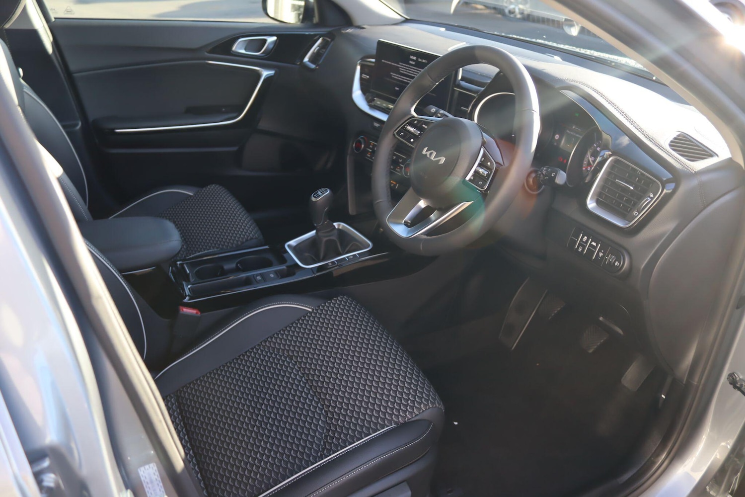 Used Kia Ceed 2025 for sale - 76759705: Photo 17