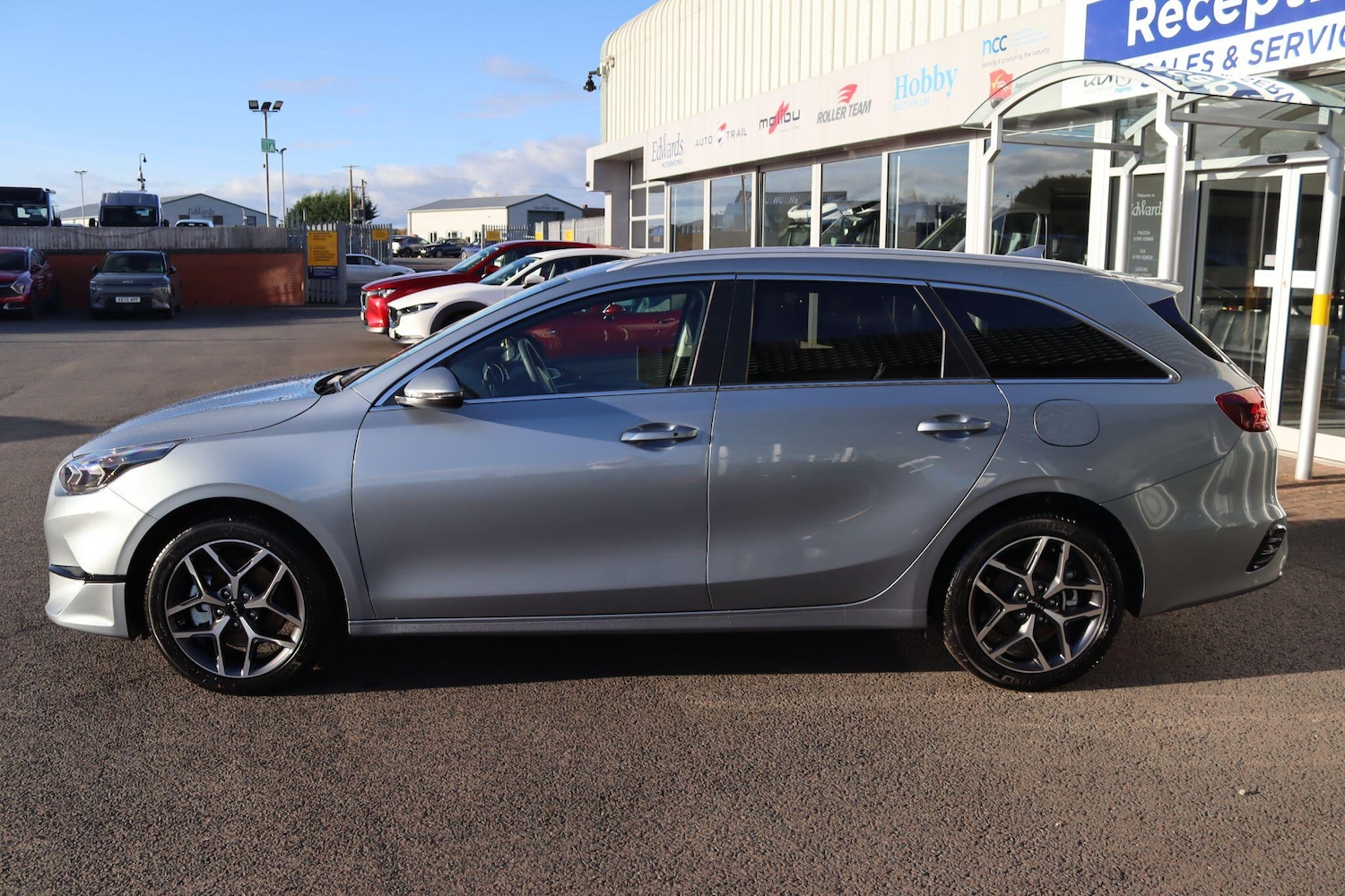 Used Kia Ceed 2025 for sale - 76759705: Photo 6