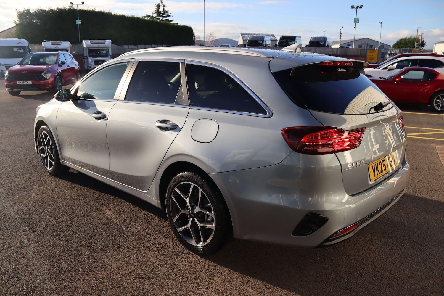 Used Kia Ceed 2025 for sale - 76759705: Photo 9