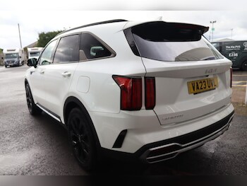Used Kia Sorento 2023 for sale - 77784352: Photo