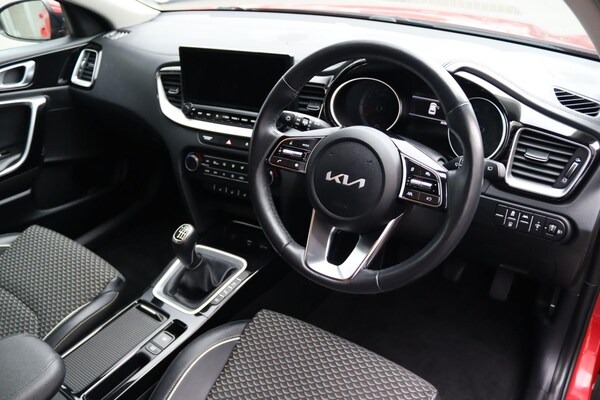 Used Kia XCeed 2022 for sale - 76307262: Photo 17