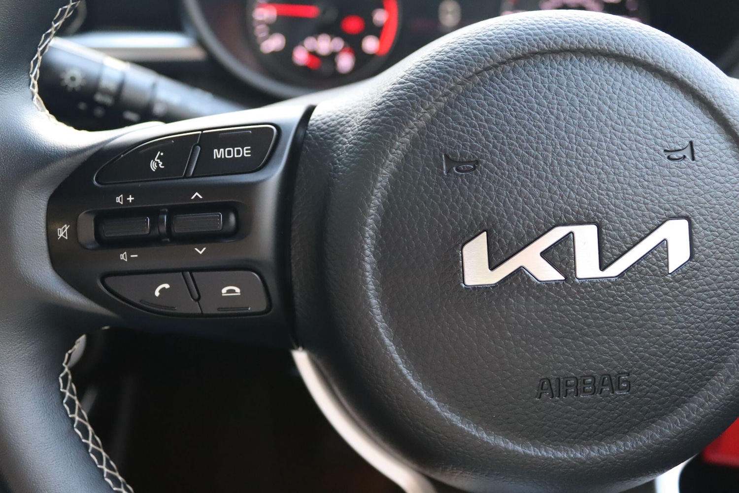 Used Kia Picanto 2023 for sale - 76472944: Photo 18