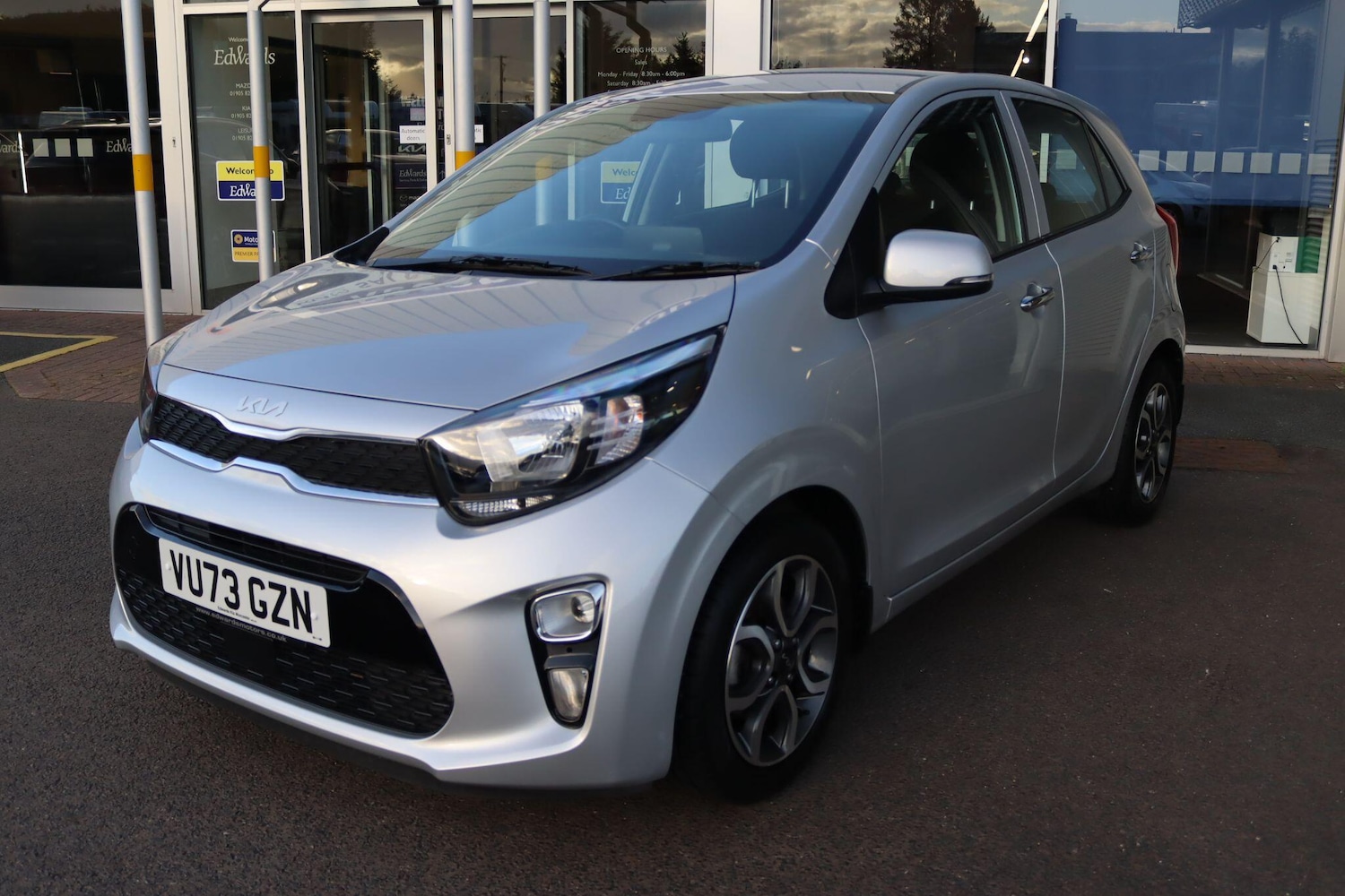 Used Kia Picanto 2023 for sale - 76472944: Photo 5