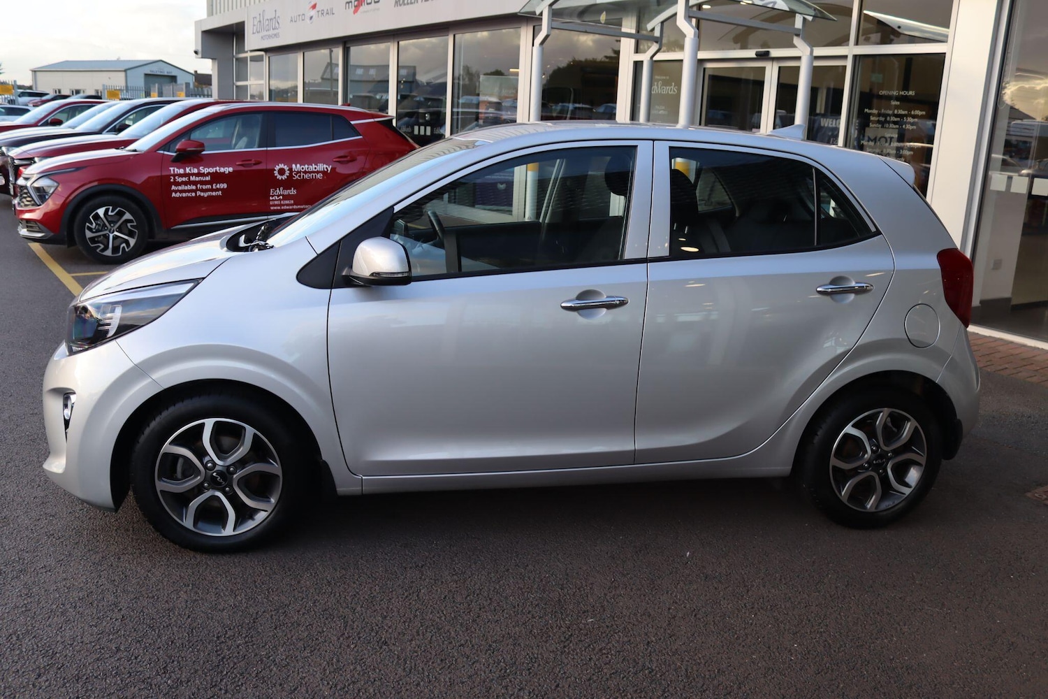 Used Kia Picanto 2023 for sale - 76472944: Photo 7