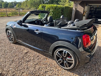 Used MINI Convertible 2020 for sale - 79484391: Photo