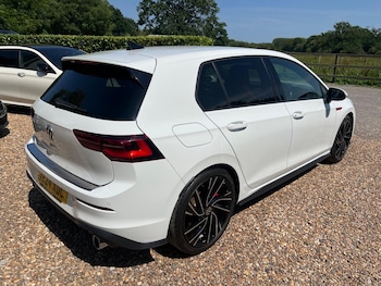 Used Volkswagen Golf 2024 for sale - 79292160: Photo